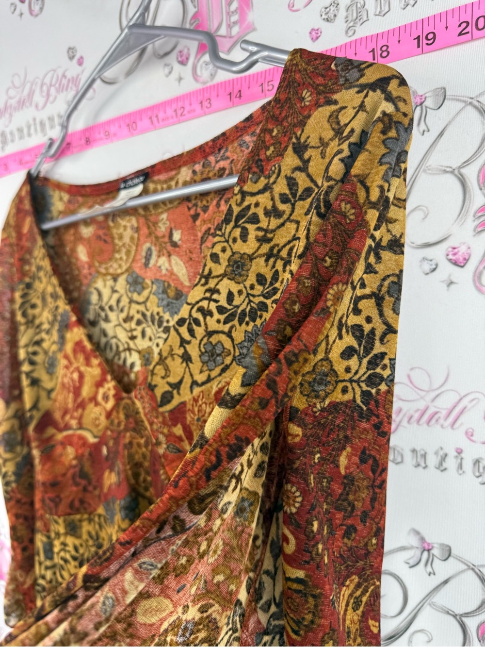 le chateau shirt fairy sleeve Rust and Mustard Paisley V-Neck Bell Sleeve Blouse - Picture 6 of 8